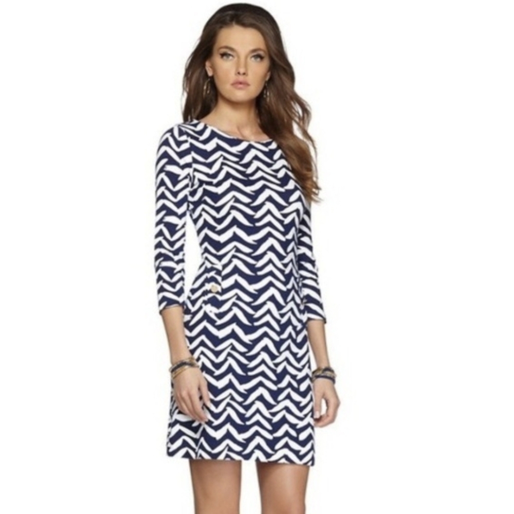 Lilly Pulitzer Medium Navy & White I Got Lucky Bird Charlene Chevron Shift Dress